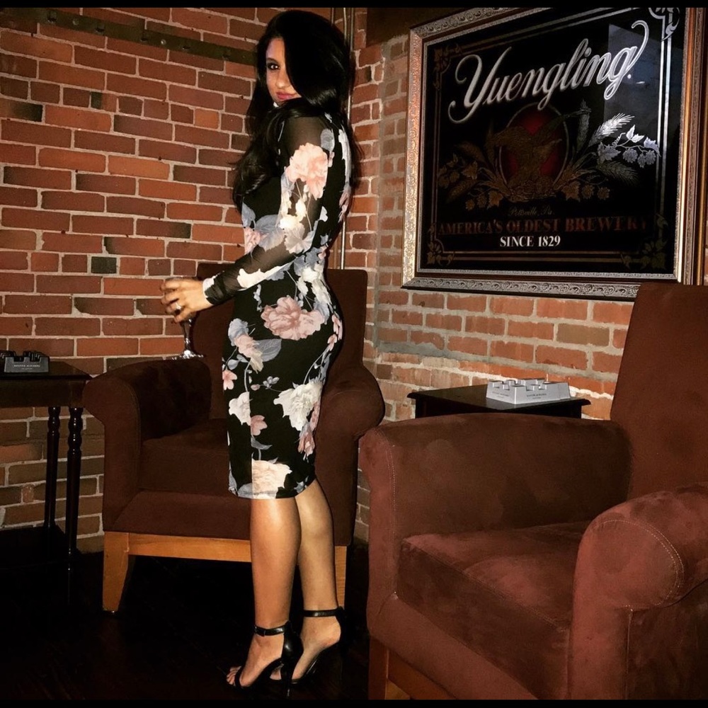 Long Sleeve Fitted Floral Dress